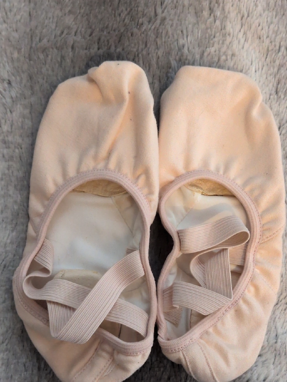 Capezio Hanami Light Pink Canvas Ballet Slippers for Kids (9M)